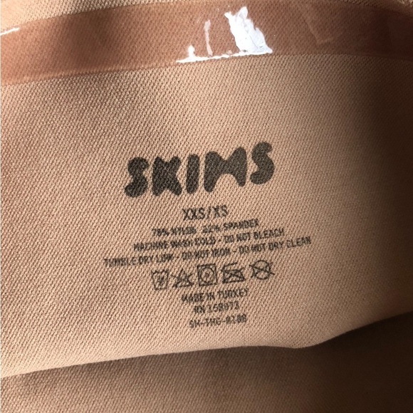 Skims Core Control Thong Back Panty Size XXS/S Tan - Picture 4 of 5